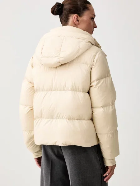 Kurtka puchowa o kroju regular fit z kapturem Tommy Hilfiger beżowa