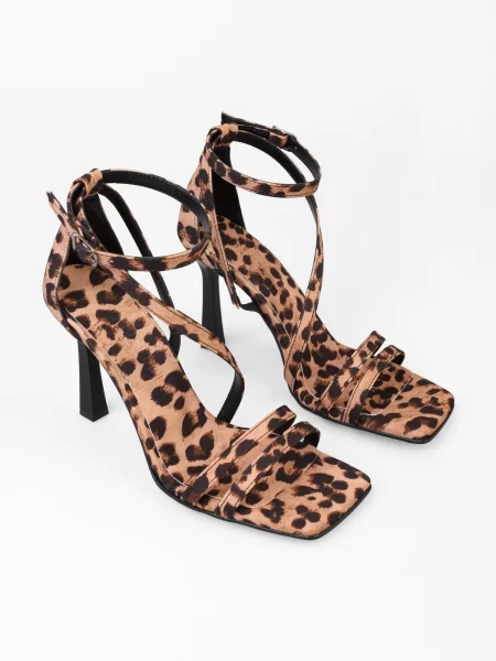 Satenaste mules Shoeberry z leopardjim vzorcem rjava