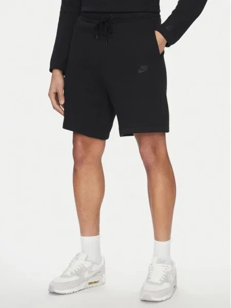 Спортивные шорты Nike черные