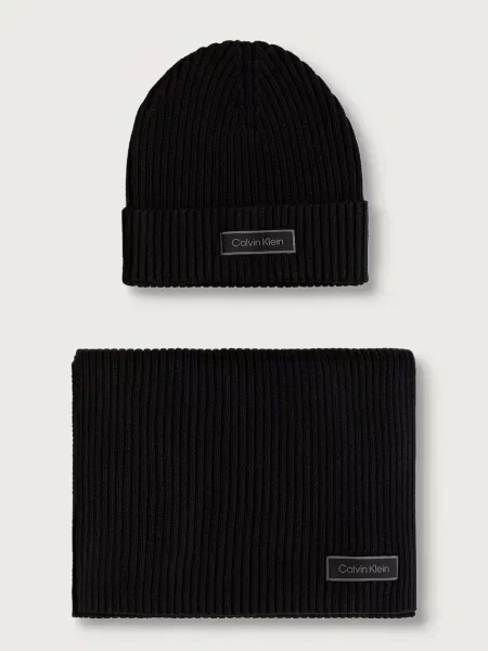 Căciulă Calvin Klein negru