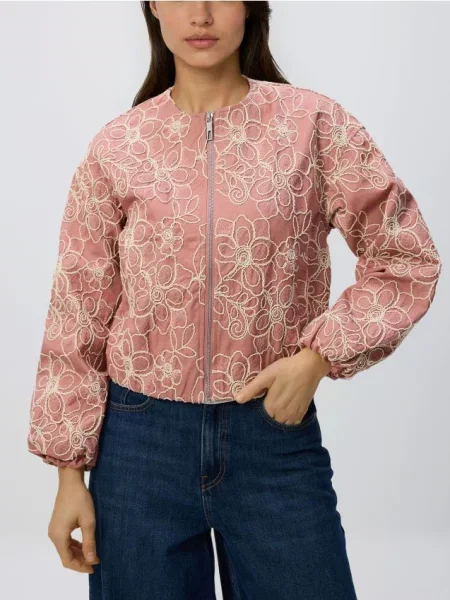 Reserved Kurtka bomberka z haftem brudny róż