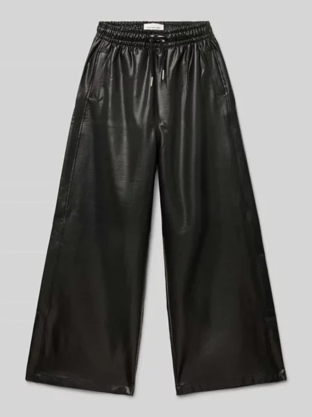 Spodnie z szeroką nogawką z imitacji skóry Calvin Klein Jeans czarne