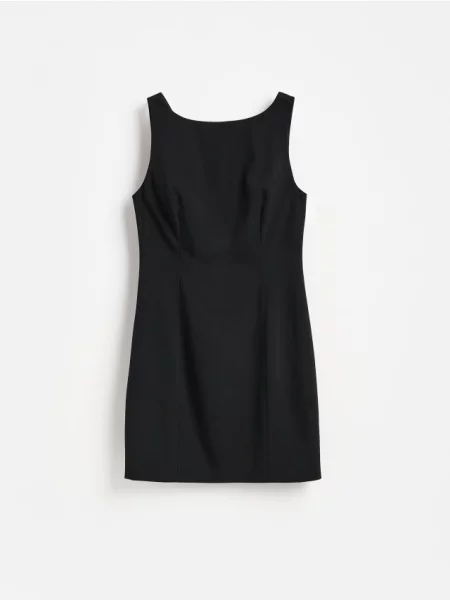 Reserved Rochie cu conținut ridicat de negru