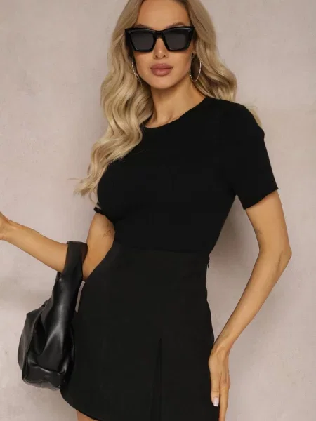 T-shirt z Prążkowanej Dzianiny o Krótkim Kroju Poutia czarny