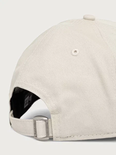 New Era czapka z daszkiem NE SKULL IVOBLK beżowa