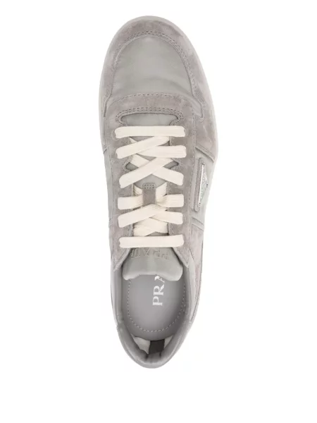 Sneakerși Prada din piele de căprioară gri