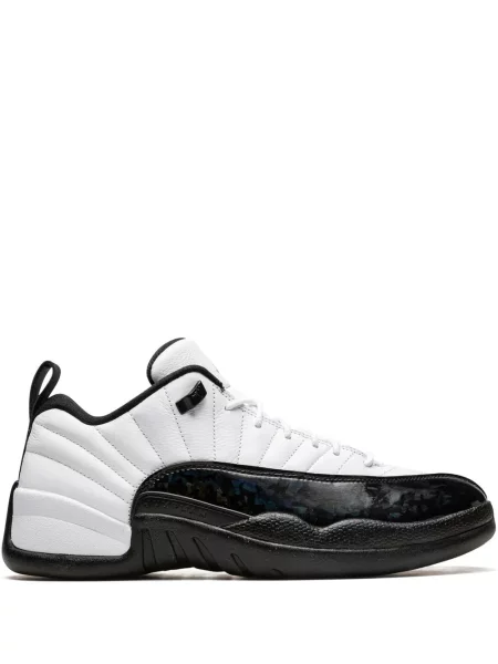 Sneakerși Jordan alb