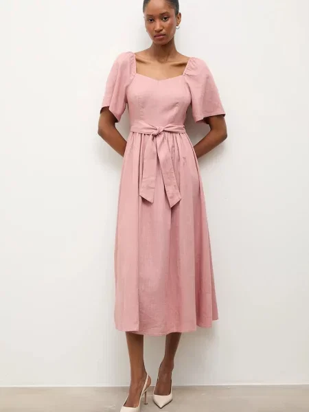 Answear.LAB rochie cu in roz