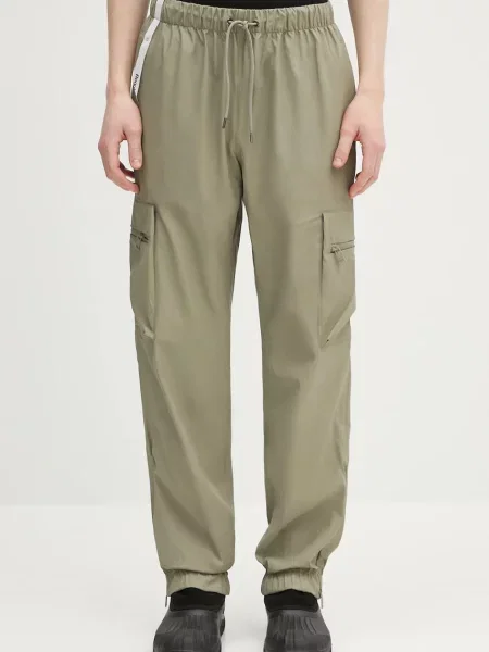 Kalhoty Rains Cargo Rain Pants Regular W3 ve střihu cargo zelená