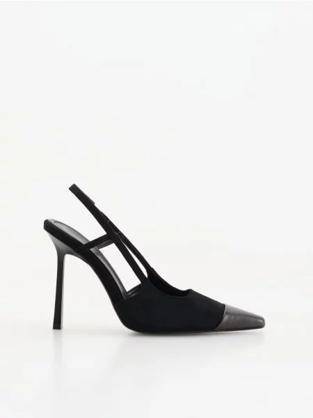 Reserved Pantofi cu negru