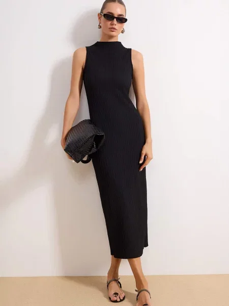 Trendyol Rochie negru