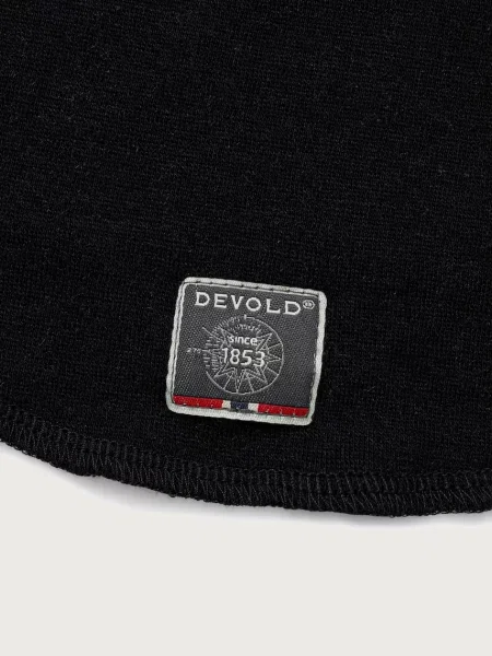 Căciulă Devold de lână negru