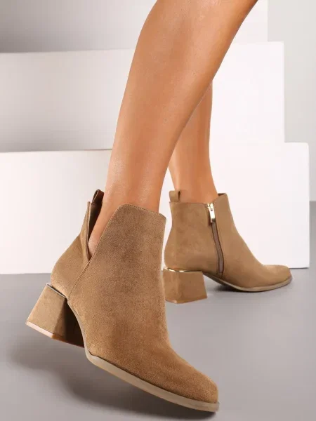 Botine Lorethra bej