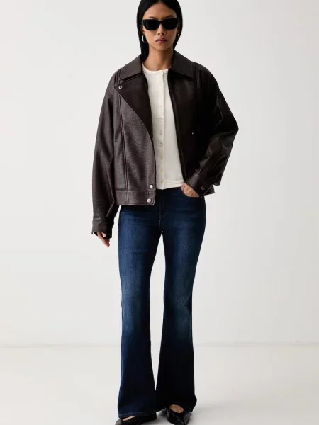 Blugi evazați Levi's® evazate albastru