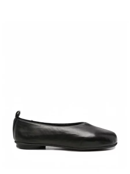 Chiloți Liska din piele slip-on negru