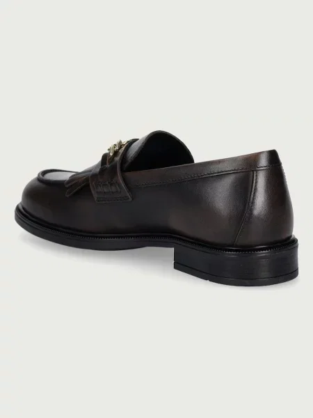 Tommy Hilfiger мокасини дамски от кожа TH CHAIN FRINGE LEATHER LOAFER кафяво