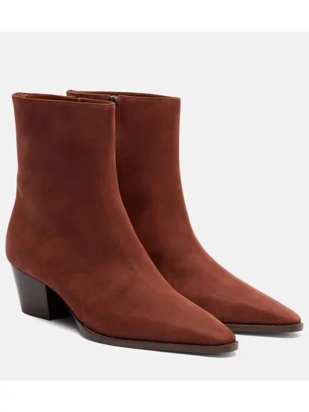 Cizme scurte Manolo Blahnik din piele de căprioară maro