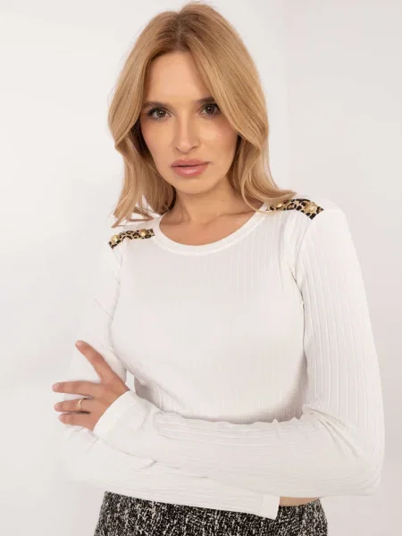 Bluză Fashionhunters cu mâneci lungi lungă alb