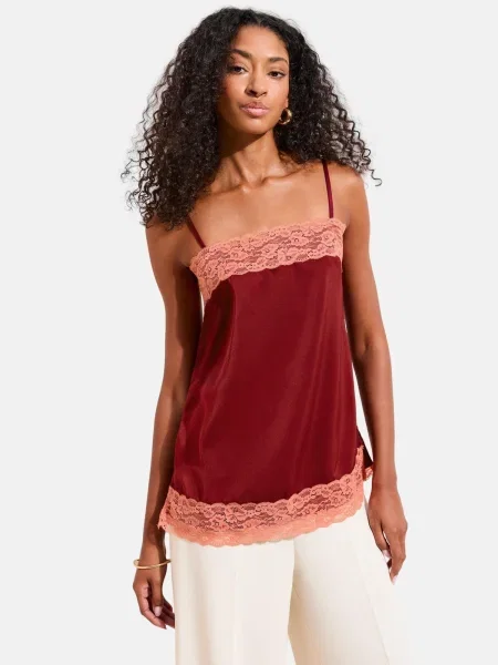 Top Friends Like These roșu