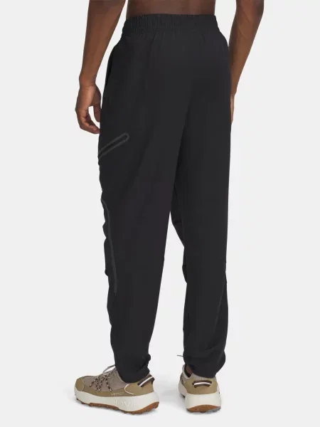 Športové nohavice Under Armour čierna