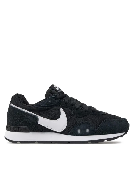 Сникърси Nike Venture Runner черен