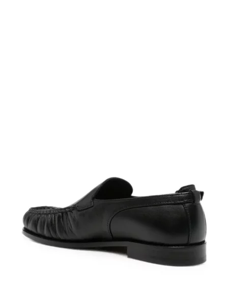 Pantofi loafer Sandro din piele cu cataramă negru