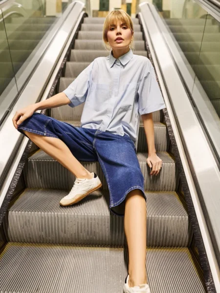 Pantaloni scurți Marisse albastru