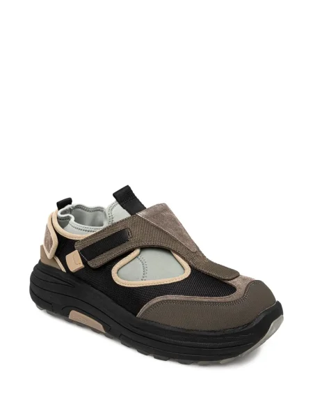 Sneakerși Suicoke maro