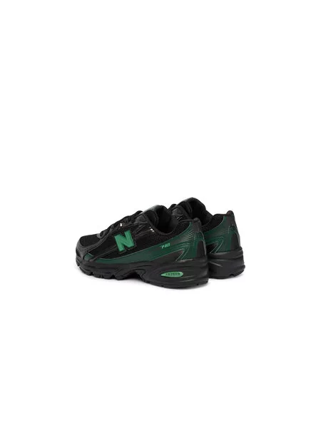 New Balance Sportcipők fekete