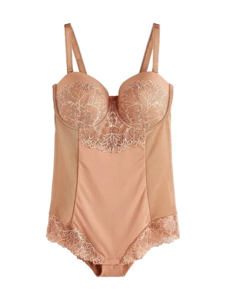 Next Body modelator maro