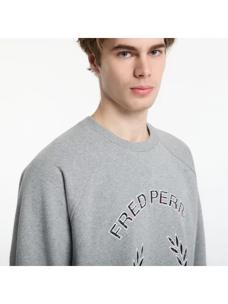 Kockovaná mikina Fred Perry s aplikáciou