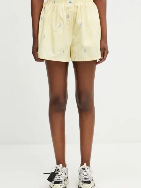 Lacoste pantaloni scurți de femei din galben