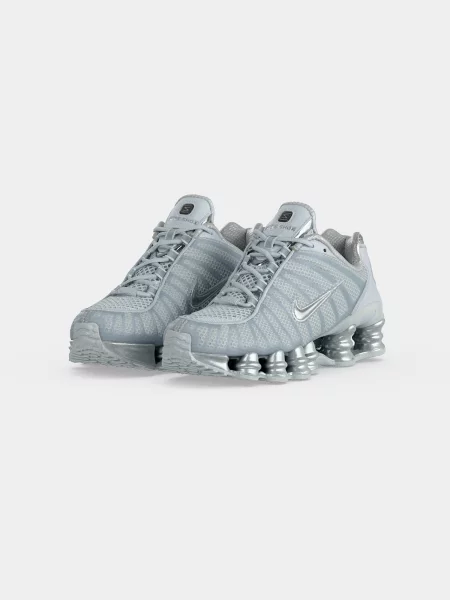 Nike Sportswear Nízke tenisky Shox čadičová / strieborná