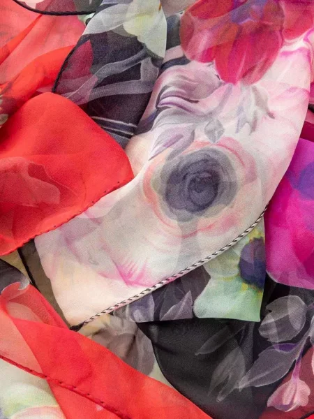 Fular Elizabetta cu model floral cu imagine negru