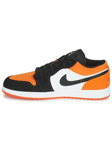 Pantofi Nike portocaliu