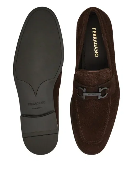 Szarvasbőr loafer Ferragamo barna