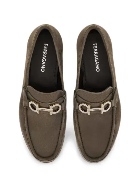 Mocasini Ferragamo gri