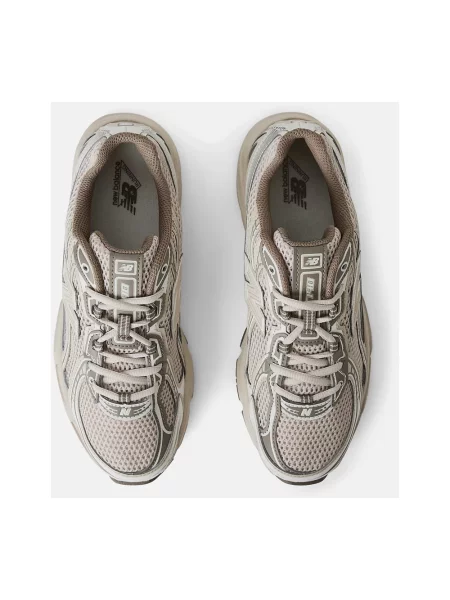 Sneakersy New Balance zamszowe beżowe