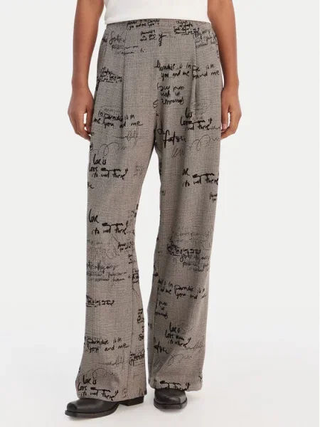 Панталони Desigual Pant Traj Pants Black L кафяво