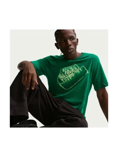 Tričko Nike Sportswear zelená