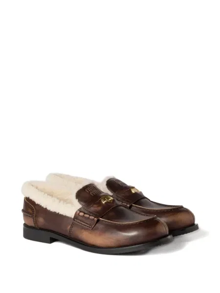 Pantofi loafer Miu Miu din piele maro