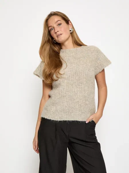 Peppercorn Top Lian nisipiu