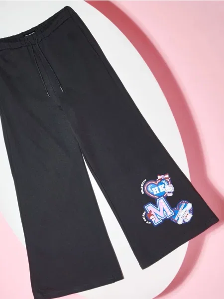 Sinsay Tepláky se širokými nohavicemi Hello Kitty and Friends šedá