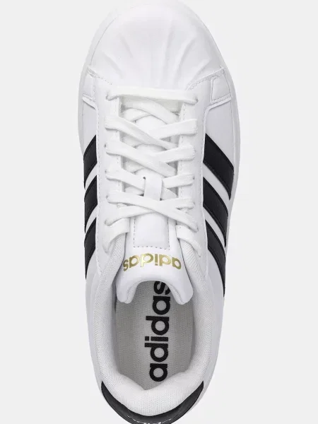 Кроссовки Adidas белые