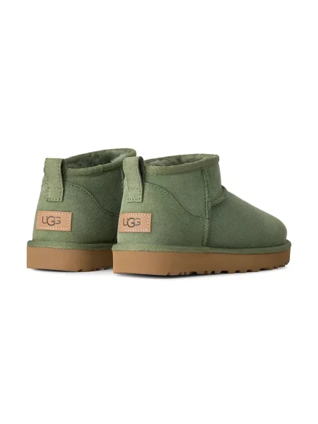 Замшевые классические сапоги Ugg