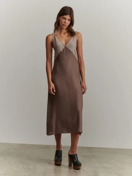 ABOUT YOU x Marie von Behrens Rochie Josefin maro / taupe gri