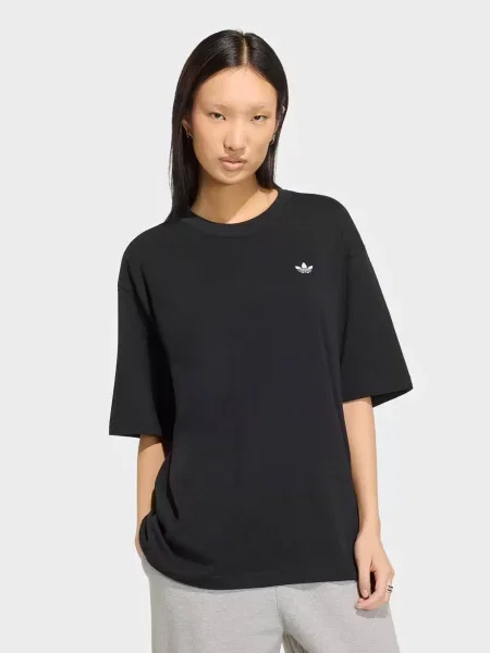 Футболка adidas ESSENTIALS чорний