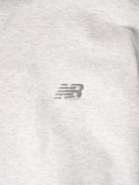 Hanorac New Balance cu broderie roz