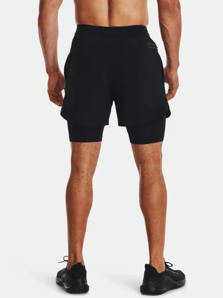 Krátke šortky Under Armour čierna