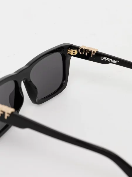 Off-White napszemüveg szürke fehér